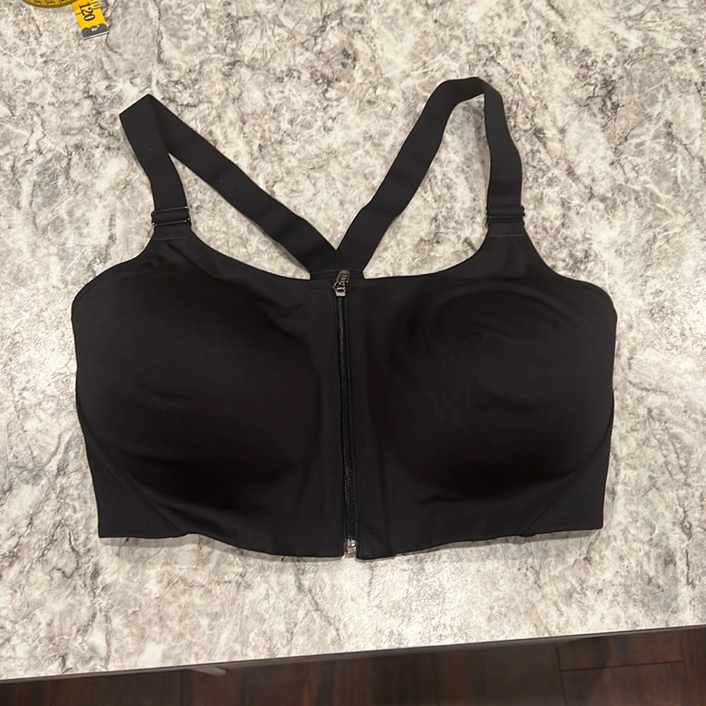 All In Motion Zip Front Bra